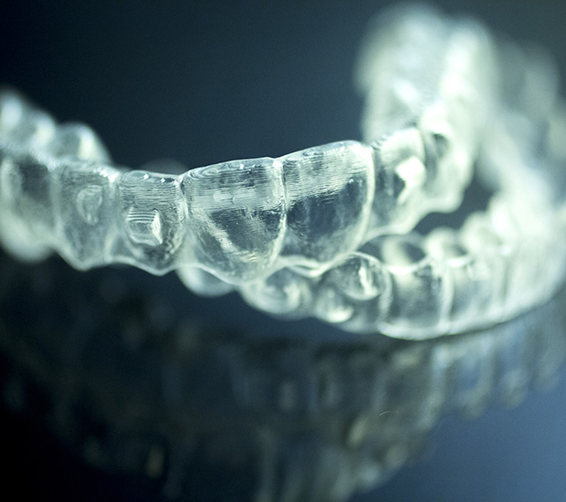 Los Angeles Orthodontist Provides Clear Aligners